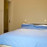 Beautiful 3 Bedroom Edinburgh Home