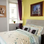 Quiet Home In Heart Of Edinburgh