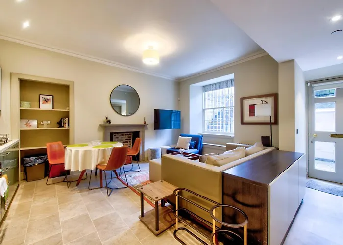 Guestready - Manor Place Basement