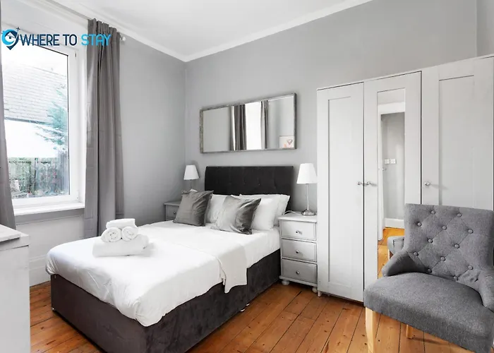 Marvellous 2 Bed Apartment Edinburgh