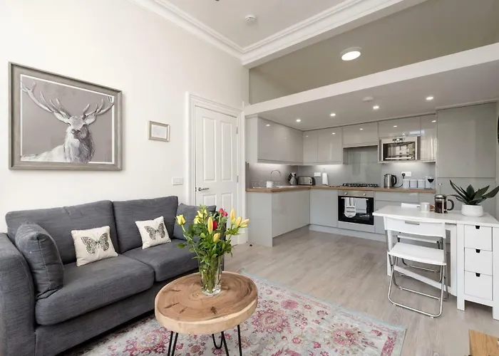 The Home Street Residence