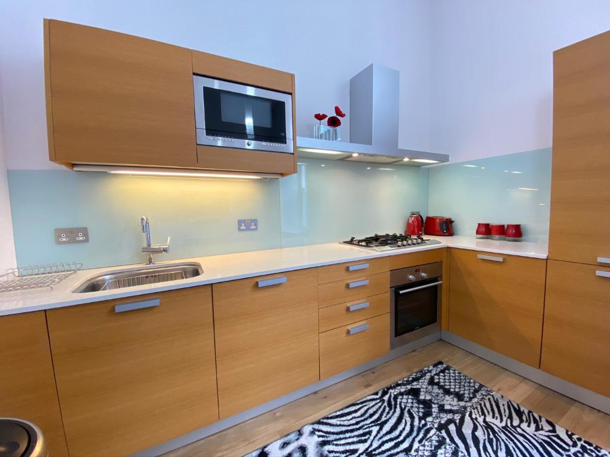 Apartment City Centre Castle Walk Edinburgh