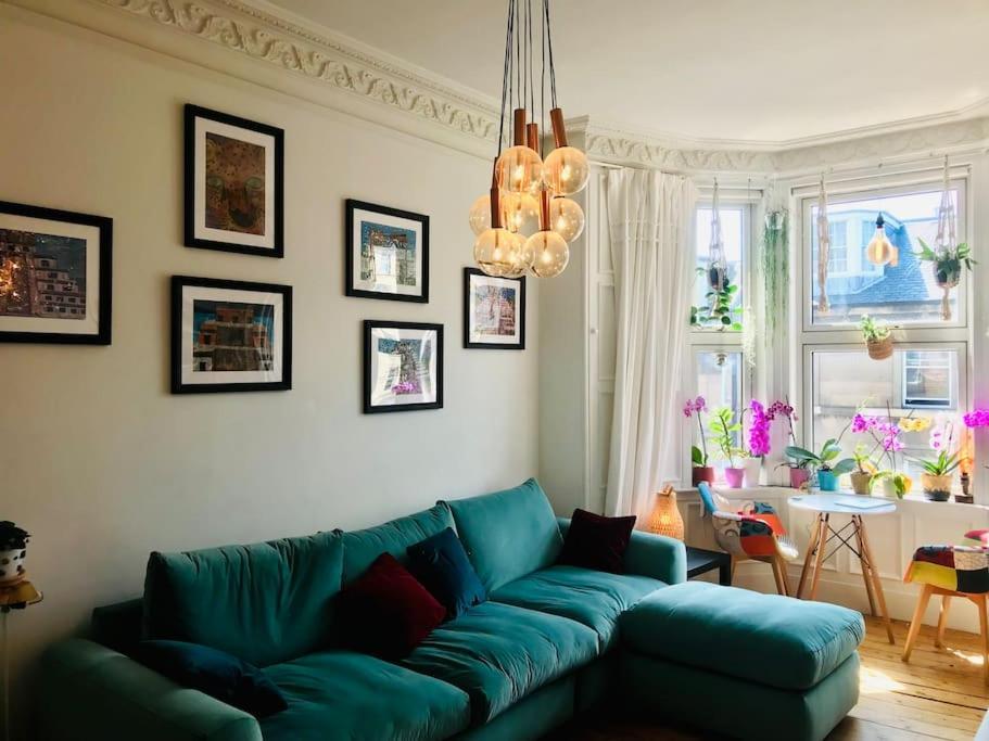 Cosy 2 Bedroom Flat In Édimbourg