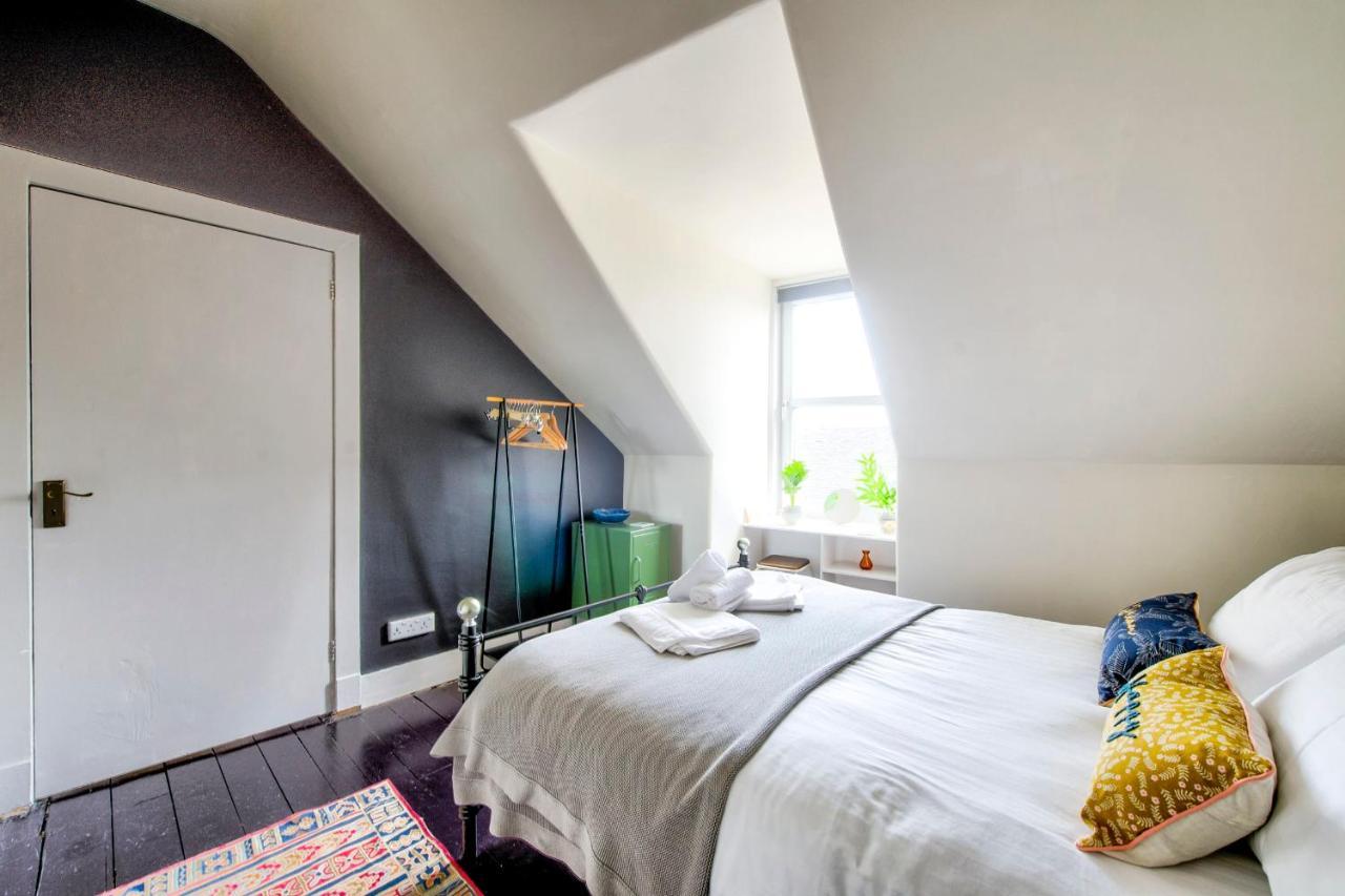 Apartment Guestready - Vibrant Attic Apt In Lovely Leith *