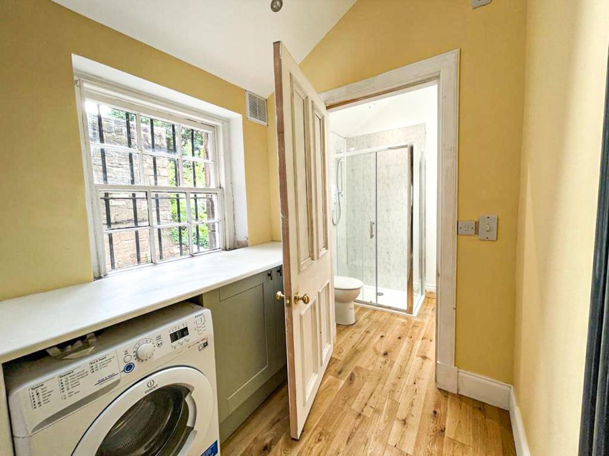 Remarkable 5br Townhouse With Garden, Sleeps 12 Apartment Edinburgh