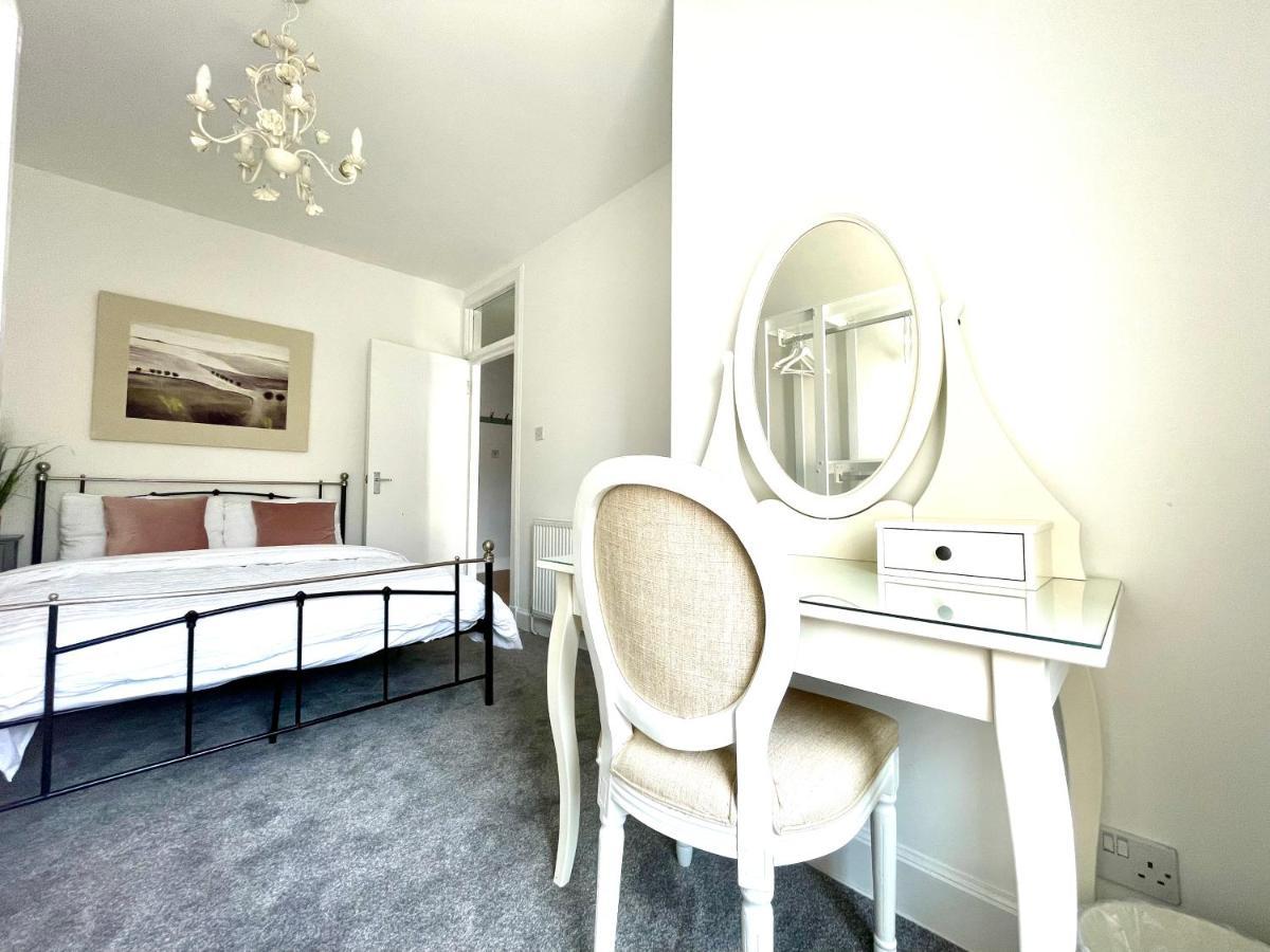 South Bridge Apartment