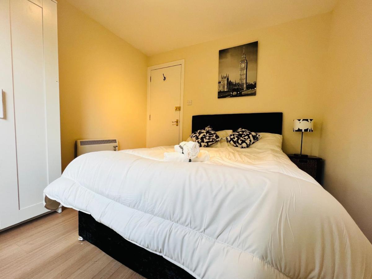 Stunning 2-bed In Free Parking Apartment Edinburgh