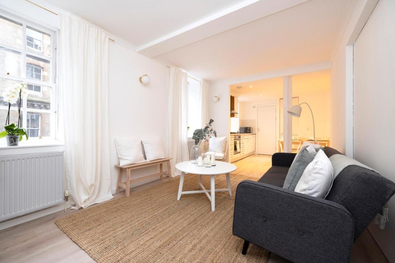 Apartment Altido Gorgeous Old Town Flat Edinburgh