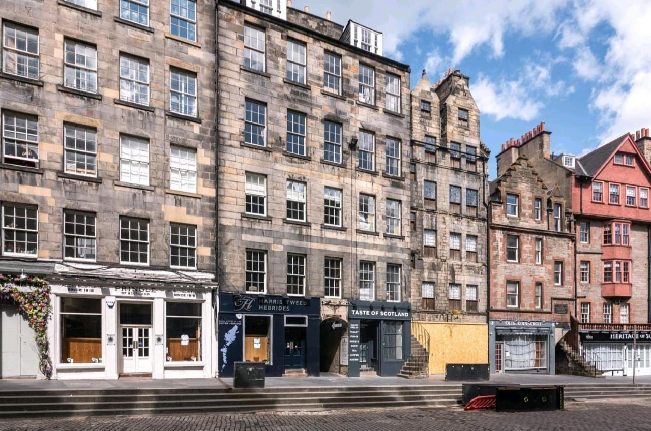 Unique 2 Bedroom Castle - Near Castle & Royal Mile Appartement *