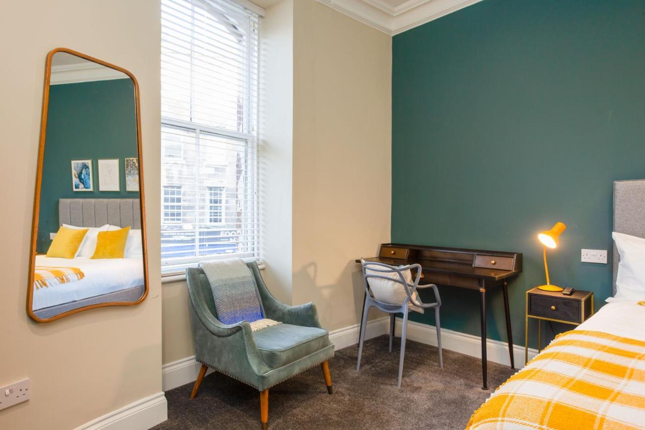 Royal 2bed Center