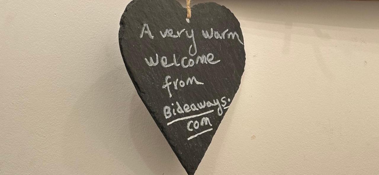 The Bonnie Bide Awa' * Edinburgh