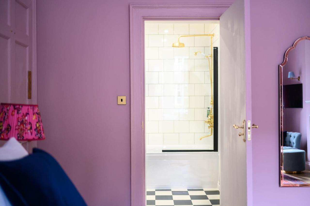 Centre First Floor Family Mini-hôtel *
