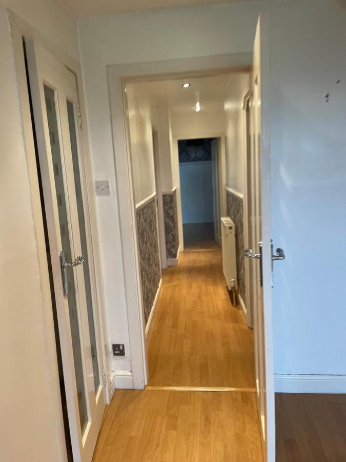 1 Bed Flat At Drum Street EDI