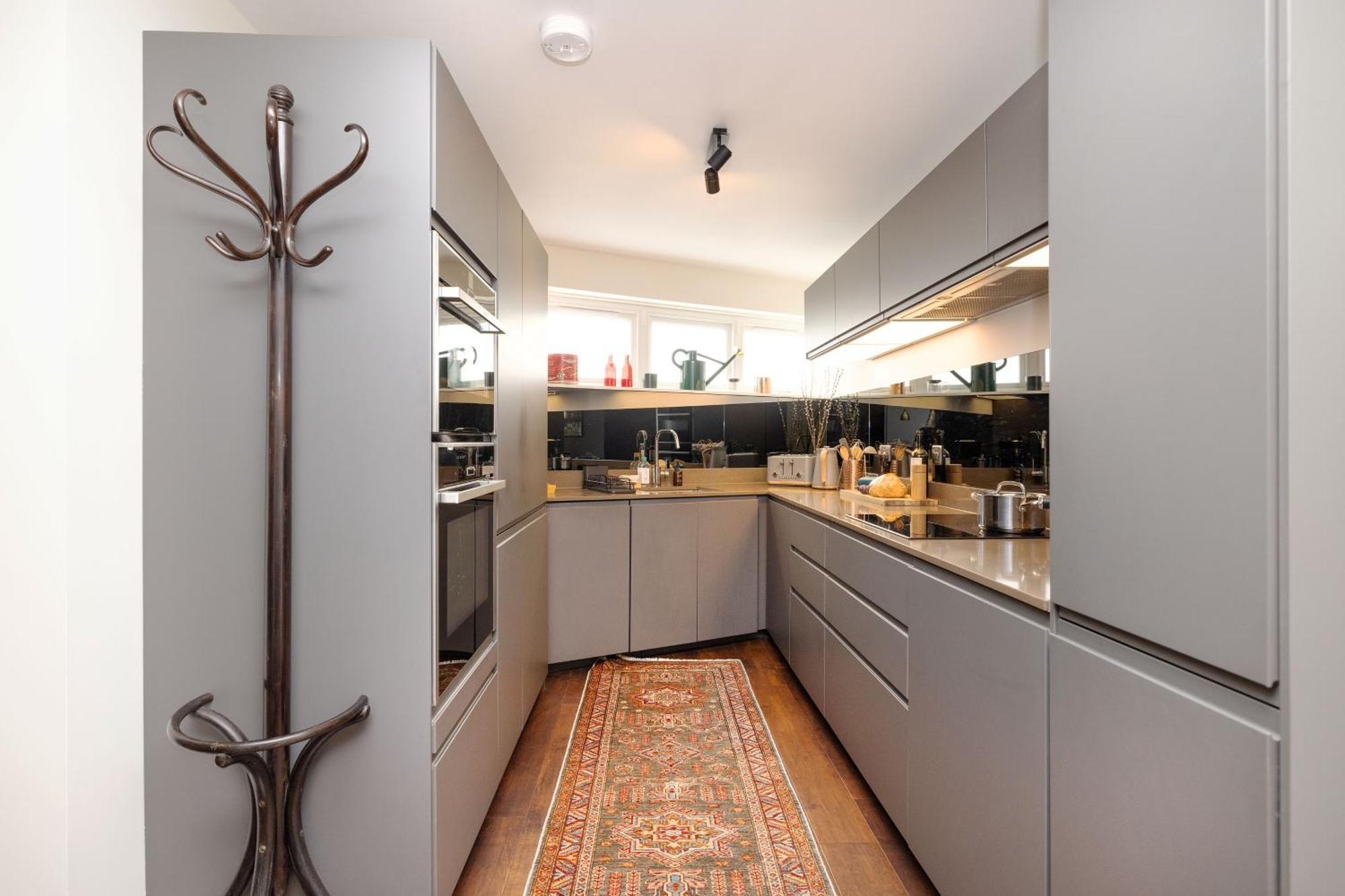Apartment Joivy Delightful Maisonette Near Castle *