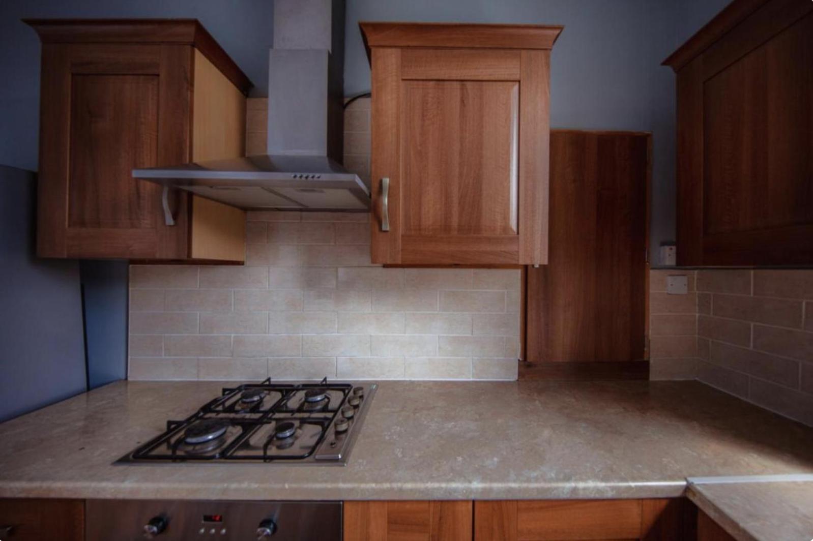 Comfortable And Spacious Retreat By The Meadows! Apartment *