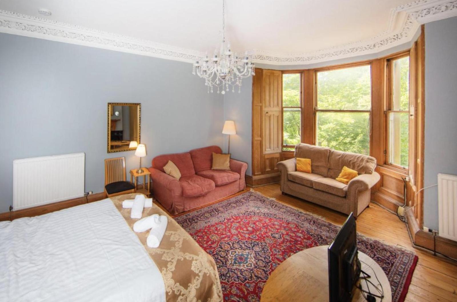 Comfortable And Spacious Retreat By The Meadows! * EDI