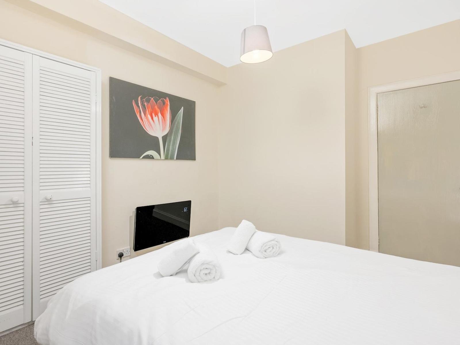 Pass The Keys 2br Apartment Edinburgh