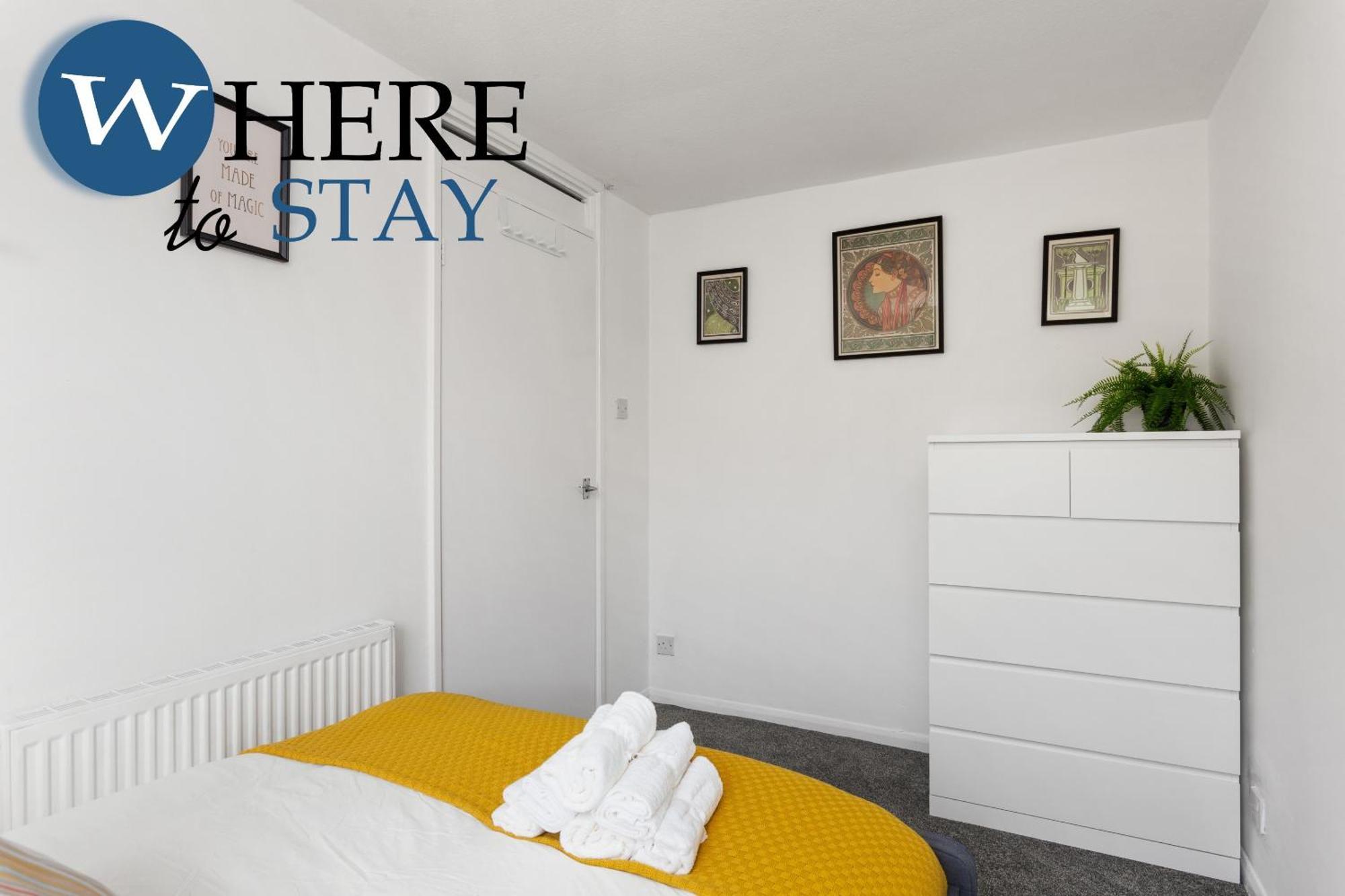 Lovely 2 Bedroom House *