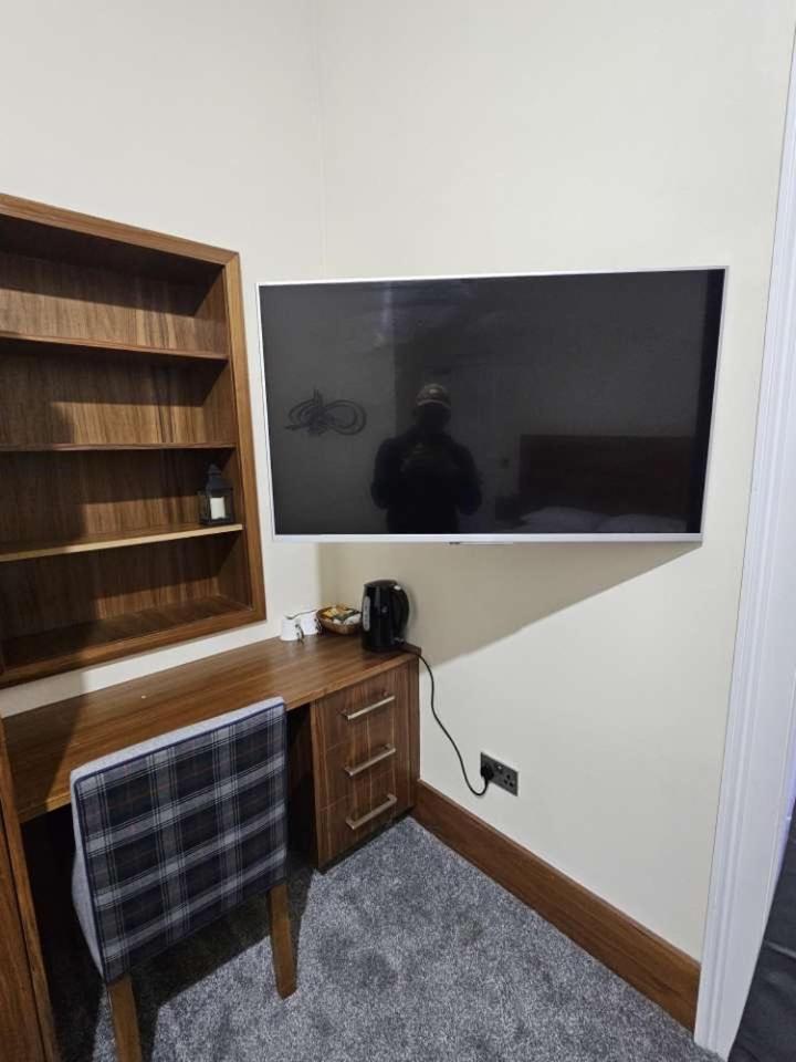 Spacious Large Double With Private Bathroom Homestay *