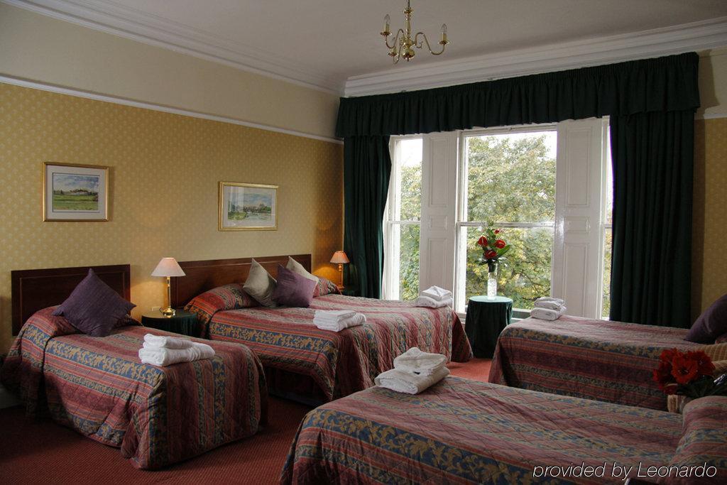 Grosvenor * Edinburgh