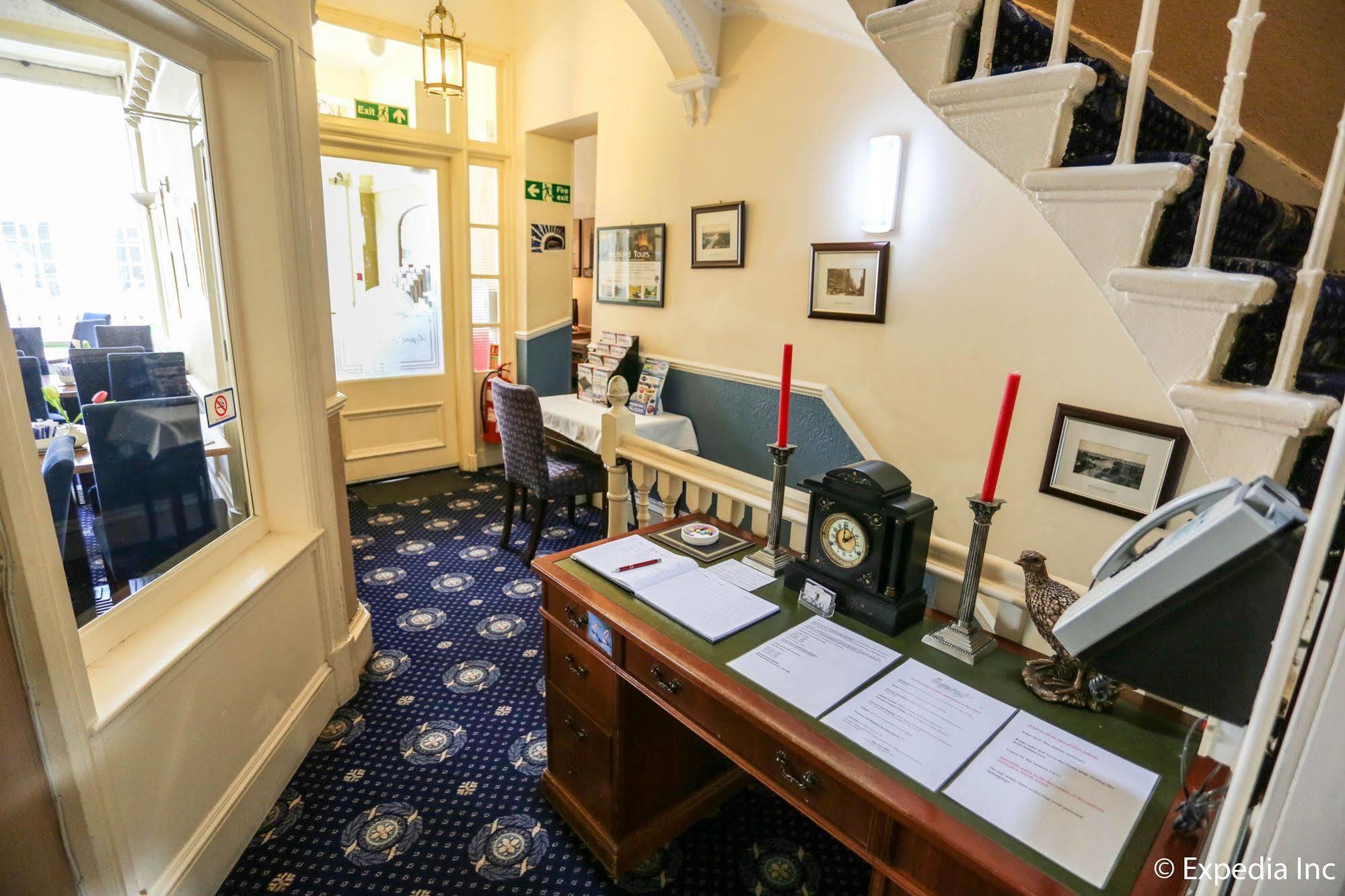 Regent House - Centre 3* Edinburgh