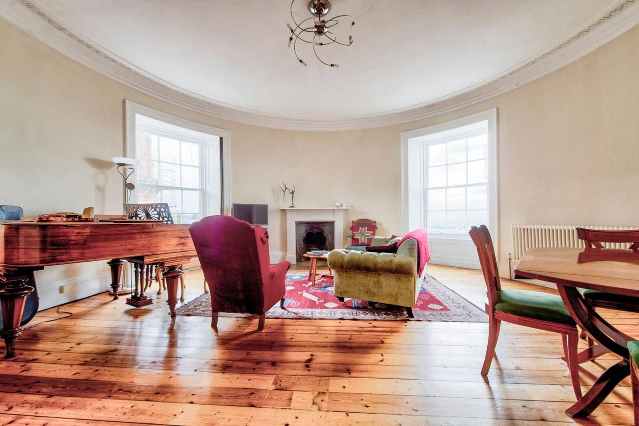 Altido Spacious & Elegant Apt By St Andrew Square W View * EDI