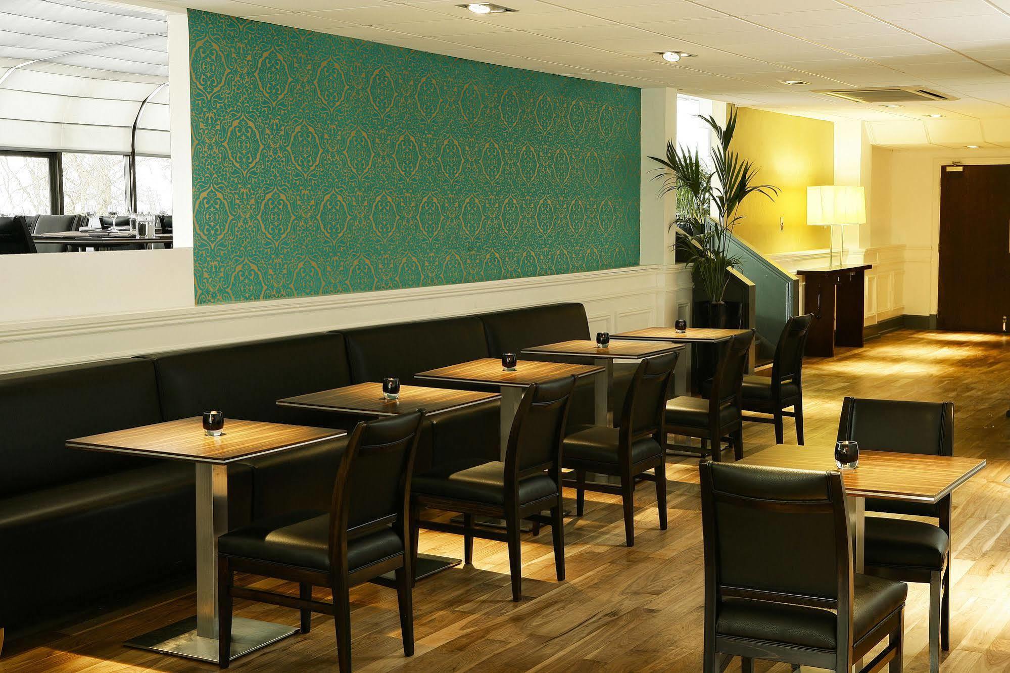 Leonardo Murrayfield Hotel