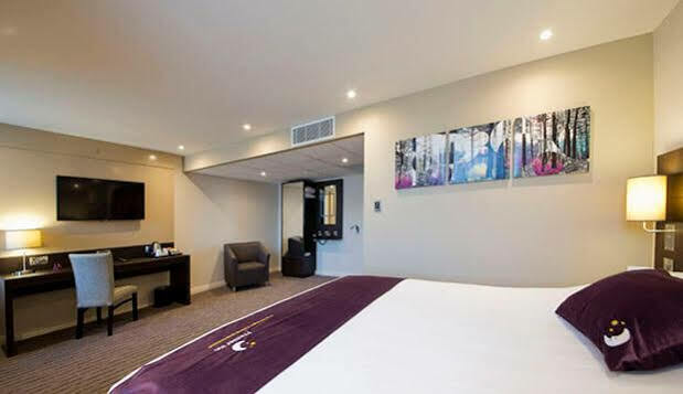 Hotel Premier Centre Royal Mile 3*