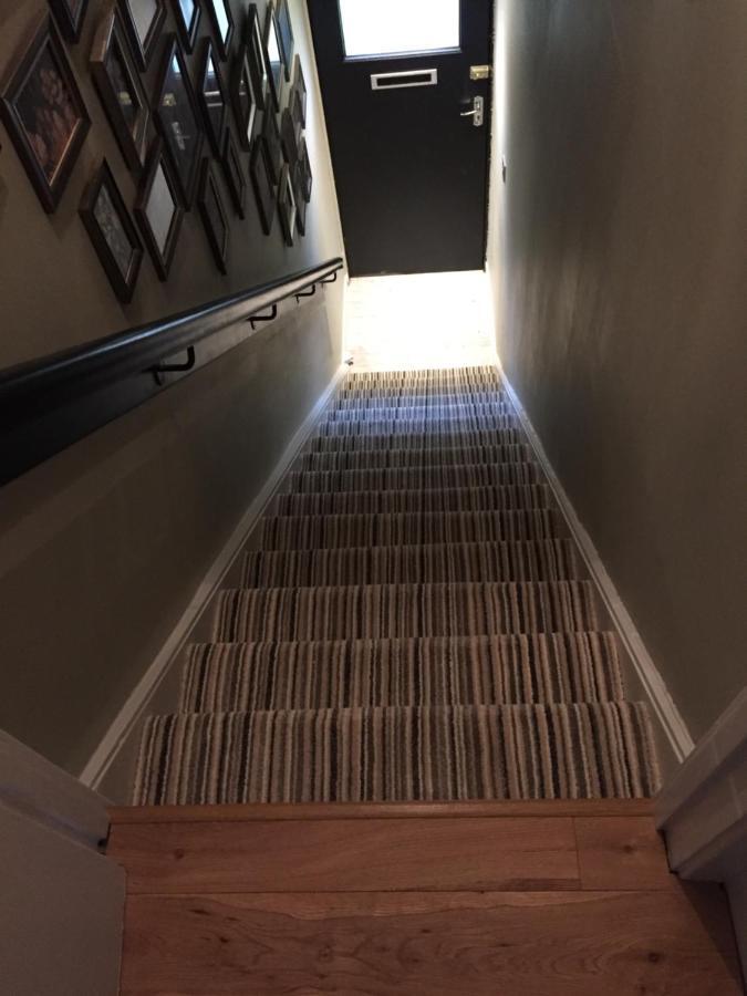 Privatunterkunft Bedroom In Findlay *