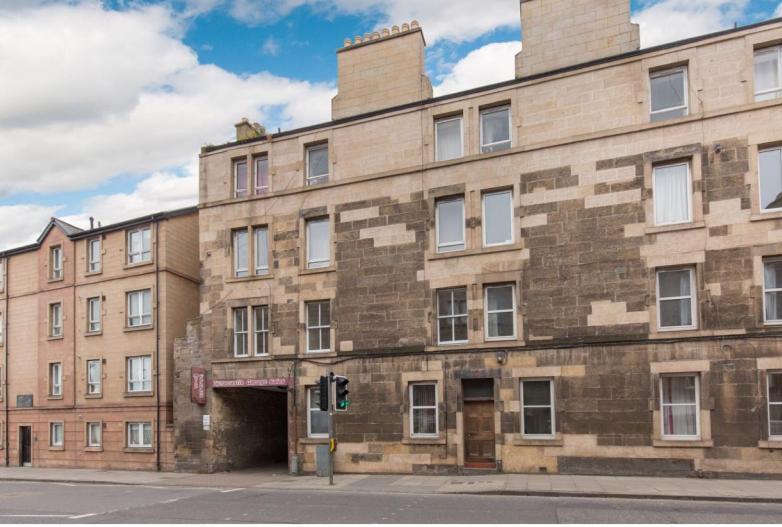 Entire In Apartment Edinburgh