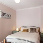 Ground floor, 1 bedroom Edinburgh apartment