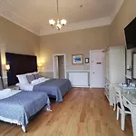 The Haymarket Lairg Hotel