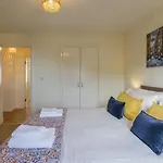 Pleasance Apartment