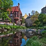 2 Bedroom Flat in Central Edinburgh