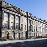 Joivy Splendid Apartment In New Town