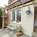 St Margaret\'S Cottage, Edinburgh