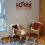 Western Harbour-Luxury Seaside Apartment By Sensational Stay Short Lets & Serviced Accommodation