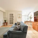 The Broughton St. Apartment
