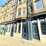 Chic, Newly Reno\'D 1 Bed Open Plan, Nr The Meadows