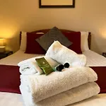 Edinburgh City Centre - Powderhall Modern Spacious 2 Bedroom Apartment With Free Parking