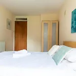 Edinburgh City Centre Aishia/Sakina Apartment