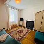 Old Town Centre Apartment 5 Mins To Edinburgh Castle