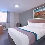 Travelodge Edinburgh Central