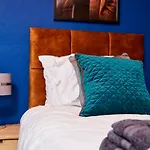 Perfect Place To Stay Fast Free Wifi