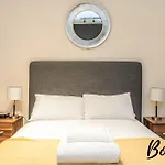 Spacious 2Br-1Ba - Grassmarket - Free Parking By Bonjour Residences Edinburgh