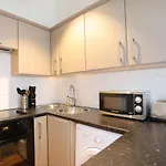 Dalmeny Street Apartment