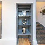 Deluxe Rooms In Ediburgh City Centre - Excellent Location