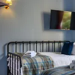 Charming Ground Floor Triple Room