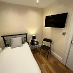 Cosy Single Room