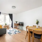 Cosy 1 Bedroom In The West End